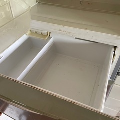 サンヨー　冷蔵庫355リッターの画像