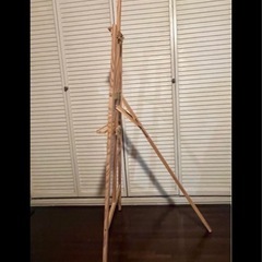 木製 イーゼル ペイントの汚れありの画像