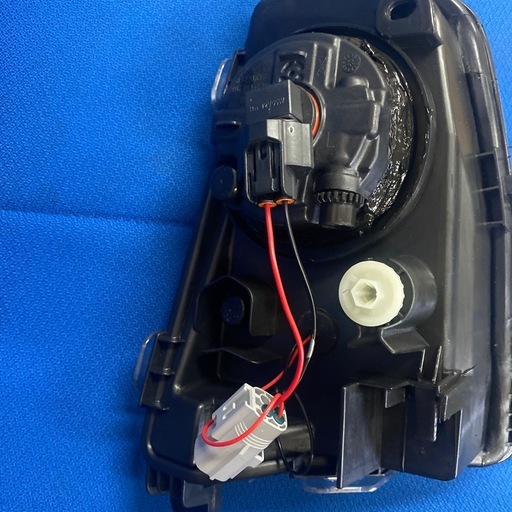 ［新品未使用］50プリウス　フォグランプ　バルブ交換可能　h11