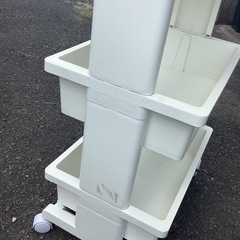 中古　引き取り限定　3段テーブルワゴン　白の画像