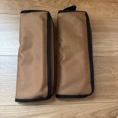 椅子　折り畳み椅子　カーキ　ブラウン　万博の画像