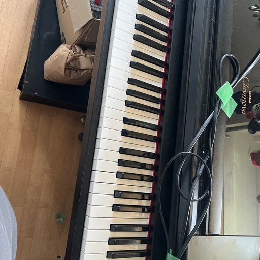電子ピアノ