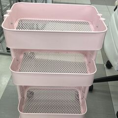 ★リユースのサカイ千葉中央店★  キャスター付きワゴン ピンク H79×D35×W45 クリーニング済み TC4630の画像