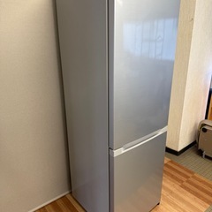アイリスオーヤマ製のノンフロン冷凍冷蔵庫「IRSN-23A-S」の画像