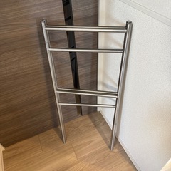 シルバー・タオルかけの画像