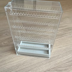 無印アクセ入れの画像