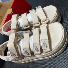 新品【NIKE(ナイキ)】アイコンクラシックサンダルの画像