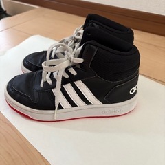 adidasハイカットシューズ 20cmの画像