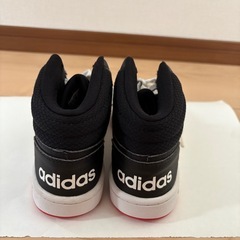 adidasハイカットシューズ 20cmの画像
