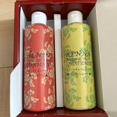 ヘナ　シャンプーとコンディショナーの画像