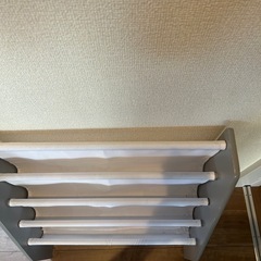 絵本棚の画像