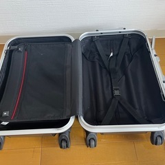 スーツケース、キャリーケースの画像