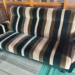 ソファー レトロ ビンテージの画像