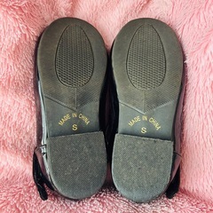 18センチ　ａｘｅｓ黒パンプスの画像