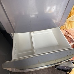 冷蔵庫　4ドア　無料　0円の画像