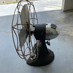 アンティーク扇風機の画像