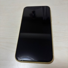 iPhone11  64GB 傷ありの為、値下げ可能です。の画像
