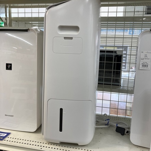 安心の6ヶ月保証付。【SHARP 除湿機　CV-PH140-W 2023年製　衣類乾燥機能　プラズマクラスター】取りに来れる方限定