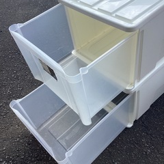 中古　大容量美品引き出し衣装ケース 2セット　引き取り限定　の画像