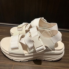 ★定価9,790円（税込）★ 『ほぼ新品』 SKECHERS スケッチャーズ サンダル 軽 量疲れにくい サンダルの画像