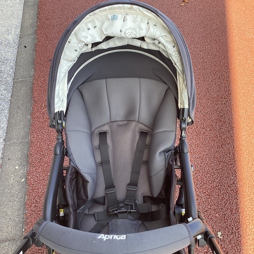 万代店 Aprica カルーンエア アニマル柄 グレー ベビーカー