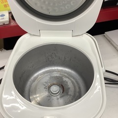 IRISOHYAMA アイリスオーヤマ　炊飯器　炊飯ジャー　5.5合炊き　ERC-MC50 2021年製の画像