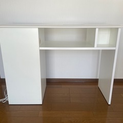 ネイルテーブル　ネイルデスク　コンセント付の画像