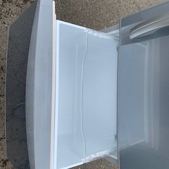 ♦TOSHIBA ノンフロン冷蔵庫【2011年製】GR-D34Nの画像