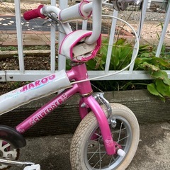 子供用自転車の画像