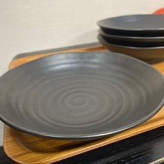 黒いお皿　4枚セットの画像