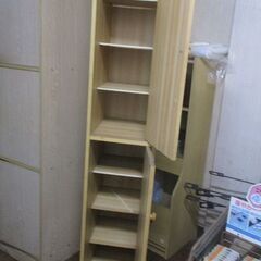 扉付き収納庫です。建物解体に伴い処分です。3の画像
