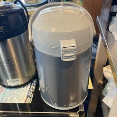 【引き取り限定】中古品　ガラス製　卓上用まほうびんの画像