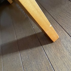 木製の衣類掛けの画像