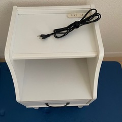 サイドチェスト　白家具の画像