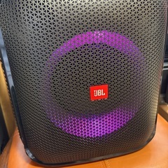 JBL スピーカーの画像