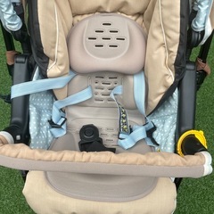 Combi ベビーカー メチャカルハンディ オート4キャスの画像