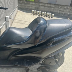 マジェスティ125 シート　DCR マジェスティ125Flの画像