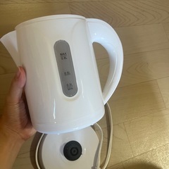 KOM 電気ケトル KTK-08 800Wの画像