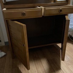 カリモク　棚の画像