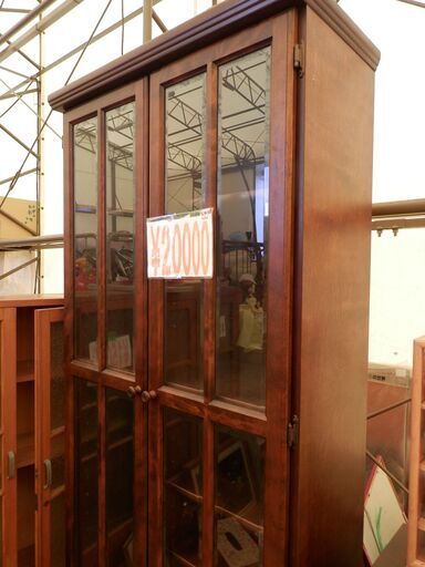 570＞　値下げしました！　飾り棚　キャビネット