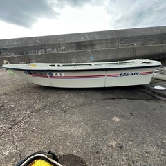 ボート　船外機の画像