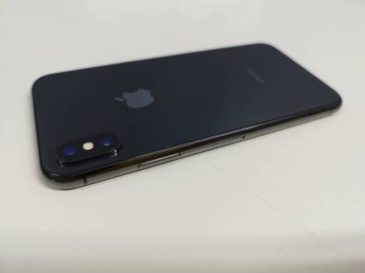 【良品】iPhone X/64GB/A1902〈MQAX2J/A〉