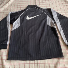 ナイキ　NIKE ジャージ　上　150 Mの画像