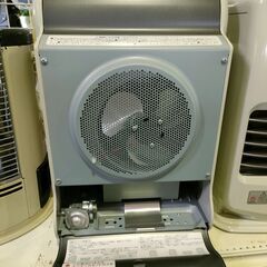 ジャングル×2大型良品館　カセットガスストーブ　イワタニ カセットガスストーブ 　CB-GFH-5　2023年製　暖房機　キャンプ　単体　リビング　冬物家電　の画像