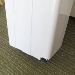 決まりました■ニトリ　においがもれにくいロック式連結ペール　ゴミ箱　35L　キャスター付き　ブルー　の画像