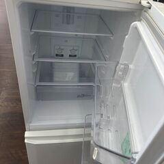 【リユ-スのサカイ広島石内店】ジモティ割！/2ドア冷蔵庫/三菱/2018年製/クリ-ニング済み/HG-7233広島市 冷蔵庫　佐伯区 冷蔵庫　南区 冷蔵庫　西区 冷蔵庫　東区 冷蔵庫　中区 冷蔵庫　安佐南区 冷蔵庫　安佐北区 冷蔵庫　安芸区 冷蔵庫　府中町 冷蔵庫　海田町 冷蔵庫　熊野町 冷蔵庫　坂町 冷蔵庫　廿日市市 冷蔵庫の画像