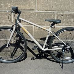 DAINICHI 28インチ クロスバイク MODERATE BIKES TIERRA マットグレー 7段変速 ライト・スタンド付き 自転車 通勤 通学 札幌市東区 新道東店の画像