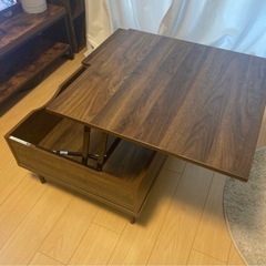 ニトリ昇降可能ローテーブルの画像