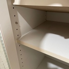 キャビネット　白家具　本棚の画像
