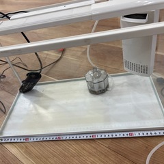 ガラス水槽セット（ヒーター・フィルター付き）の画像